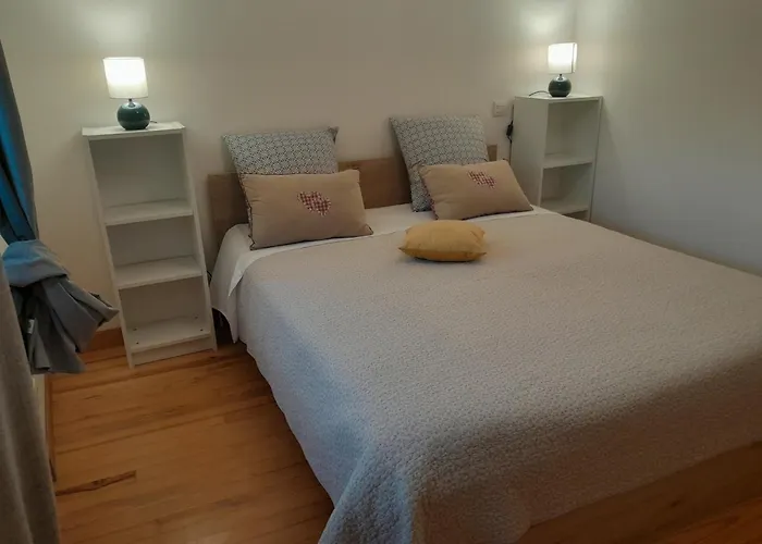 De La Sorgues Daire *